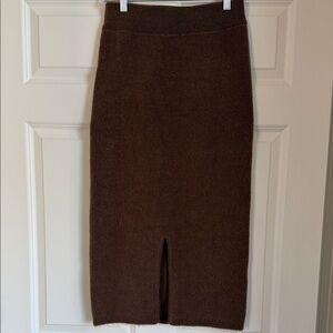 SOGO. Elegant Brown Knit Skirt